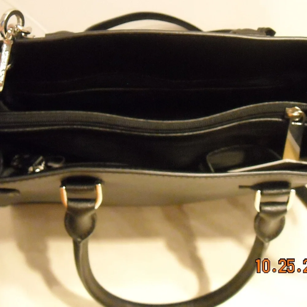 COPY - MICHAEL KORS Emma Large Leather Tote + Dust Bag
